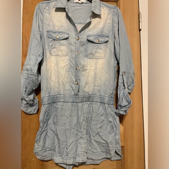 Love Tree Denim Romper - Picture 7 of 7